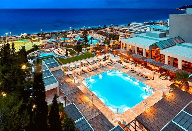 Туризм: инвестиции в греческие отели