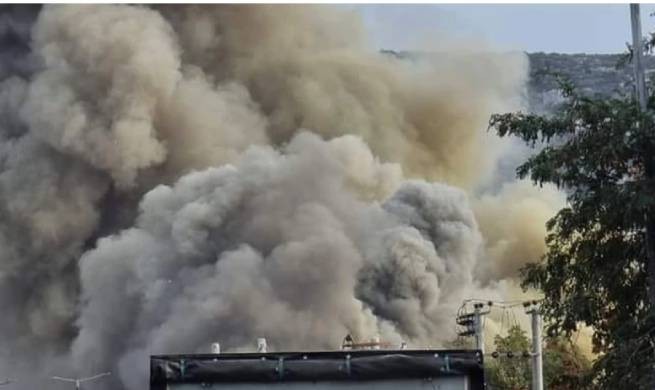 Пожар в Аспропиргосе - жители получили предупреждение 112