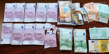 Греция: Арестован за распространение поддельных банкнот 500 евро