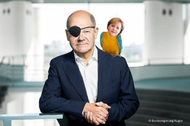 Olaf Scholz wurde zum „Piraten“, um sein geschwollenes Auge zu verbergen