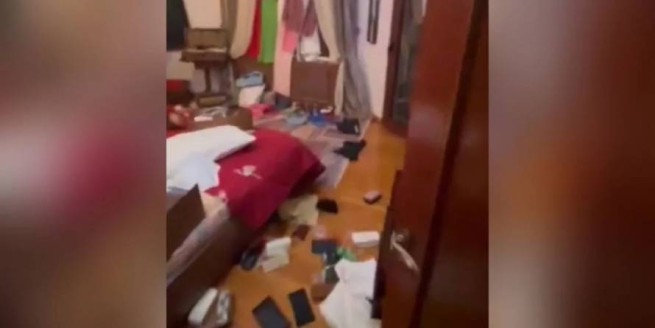 Жертва ограбления разместила видео разгрома в квартире, который оставили после себя воры