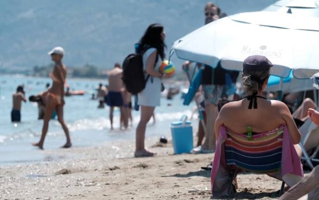 Каждый второй грек в этом году не поедет в отпуск
