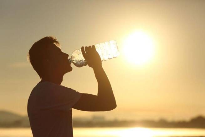 Рекомендации по поводу сильной жары - как перенести ее с наименьшими рисками для здоровья