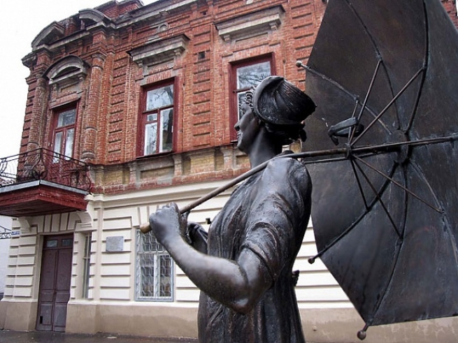Фонд Ивана Саввиди окажет поддержку открытию в Таганроге музея Фаины Раневской