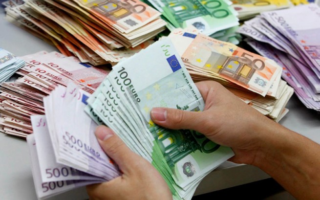 Греческие казначейские векселя привлекли 1 млрд евро