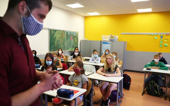 Мнение эксперта: школы Греции откроют после январских каникул
