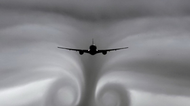 На борту American Airlines следовавшем из Афин 10 человек пострадали из-за турбулентности