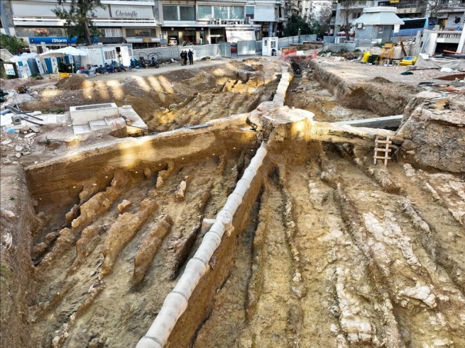 Площадь Колонаки: древности, обнаруженные в ходе раскопок