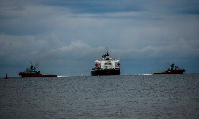 Два грузовых судна столкнулись у острова Хиос
