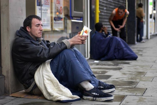 Греция в пятерке стран ЕС, особо подверженных риску нищеты