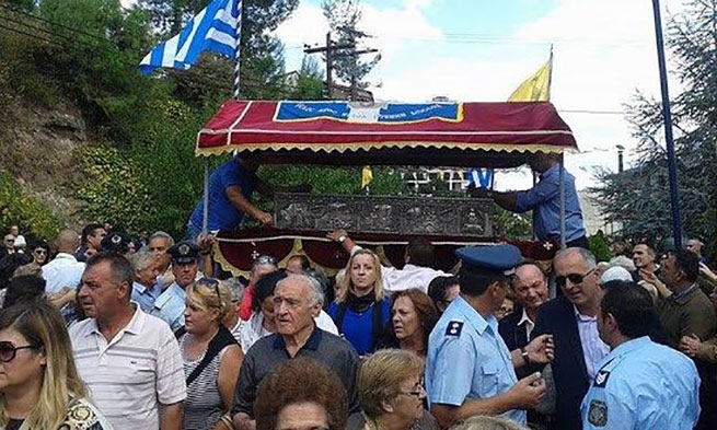 В Греции тысячи верующих почтили память святого Иоанна Русского (фото)