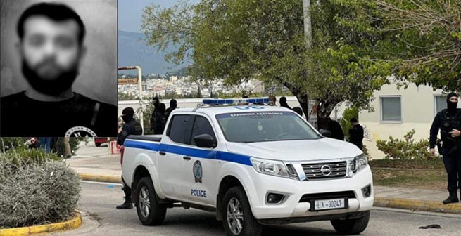 Женщина-полицейский подстрелила албанского бандита на территории  Политехнио