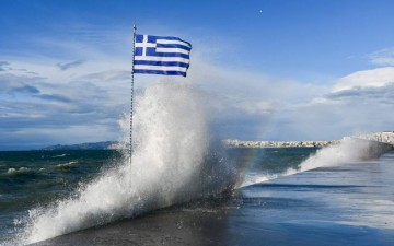 Греция: сильные дожди, гроза и град