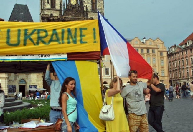 Чехия упрощает трудоустройство для граждан Украины