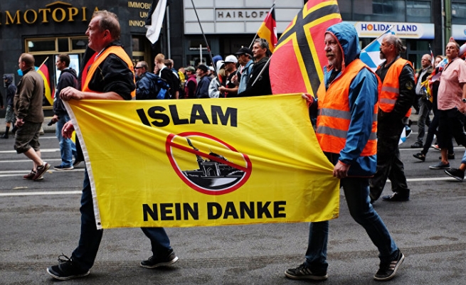 Запретить ислам: Жак Гийемэн vs Максим Лепант