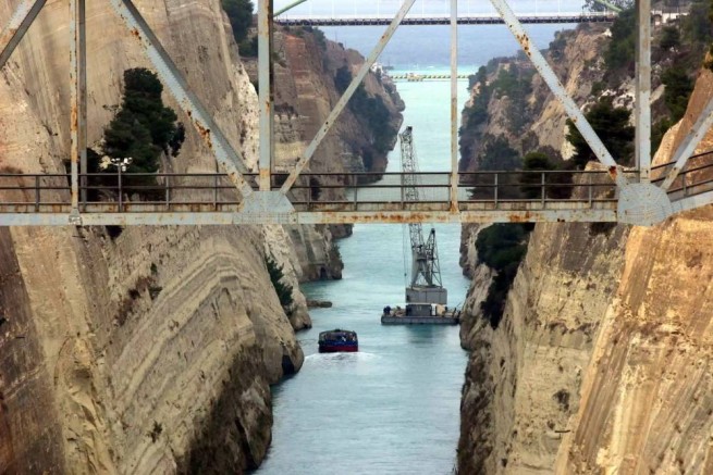 Трагедия: женщина, прыгнувшая с коринфского моста, мертва