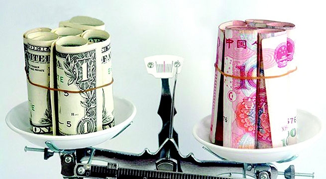 18 февраля Китай начнет сбрасывать доллар с постамента