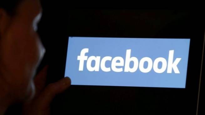 Австралия: чистые страницы Facebook вместо новостей
