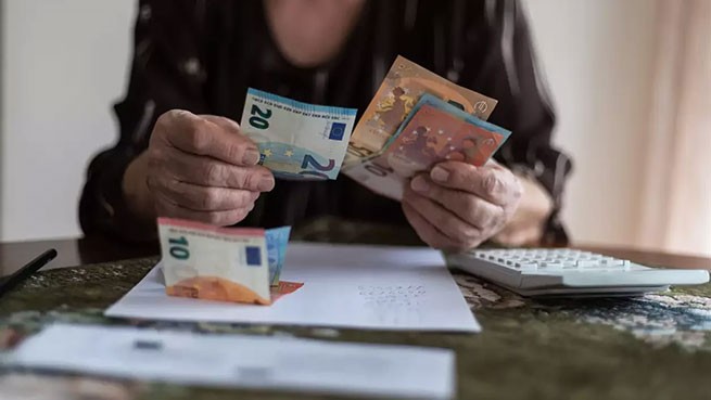 Пенсии: кто получит прибавку до 115 евро в месяц и задним числом до 8 лет