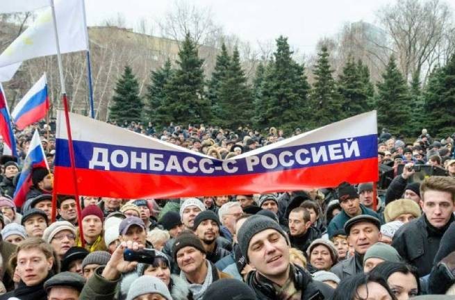 В ЛНР говорят о референдуме - хотят войти в состав России