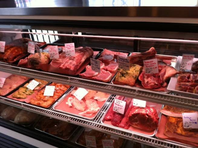 Ираклион: при покупке мяса покупатель был избит продавцом