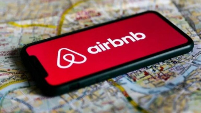 Airbnb: запрет в трех районах Афин