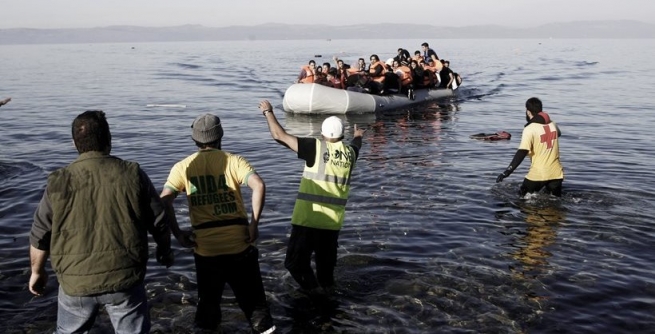 Более 100 мигрантов в день - свежая статистика прибытий