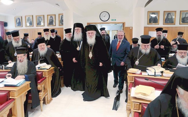 Министр образования Греции проинформирует патриарха Варфоломея договоре между государством и церковью