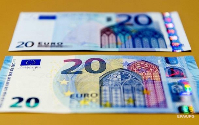 В Греции появились новые купюры достоинством в 20 евро