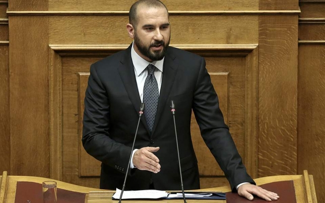 В парламенте Греции зреет вотум недоверия правительству.