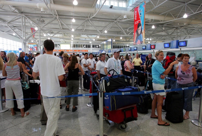 Рост пассажиропотока в Афинском международном аэропорту