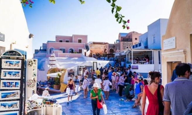 Туристы в Греции предпочитают экономить