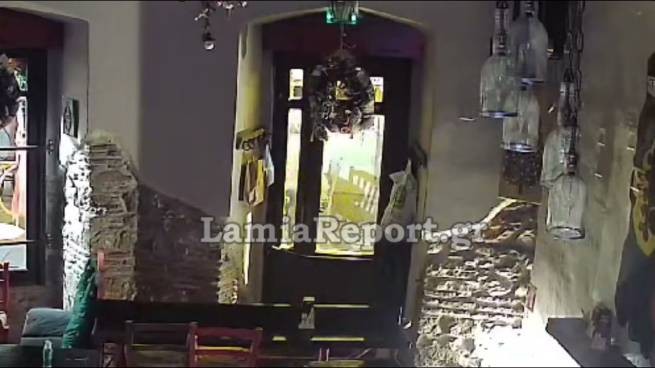 Видео взлома и ограбления магазина в Ламии