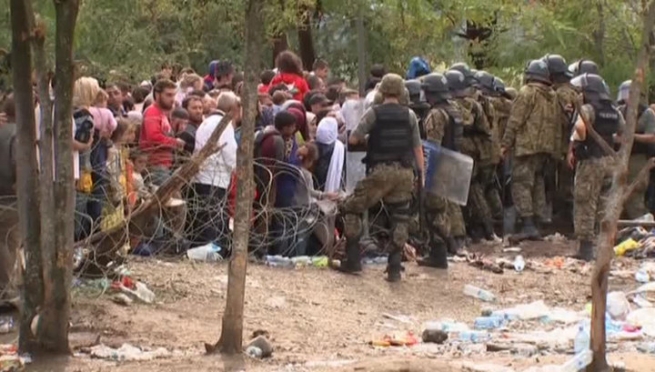 Полиция БЮРМ задержала 120 мигрантов из Греции