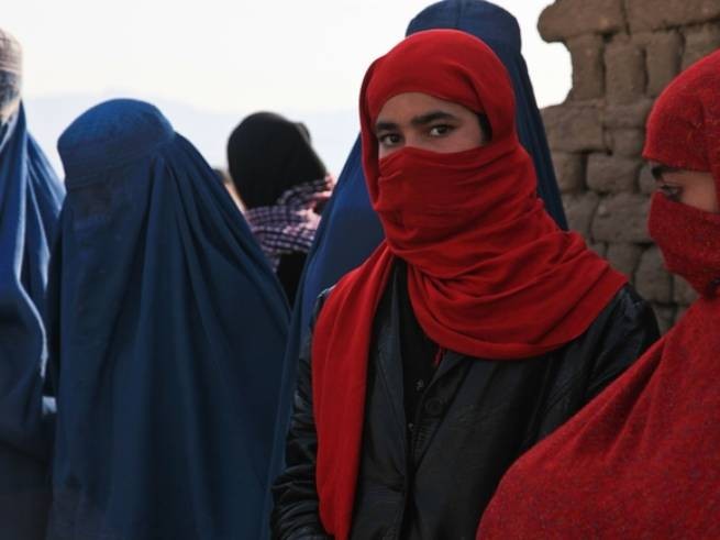 Талибан и женщины