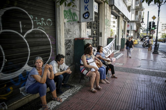 3 из 10 греков обеспокоены своей работой