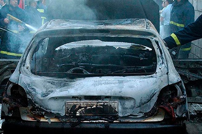 Экзархия: три автомобиля сожжены "коктейлем Молотова"