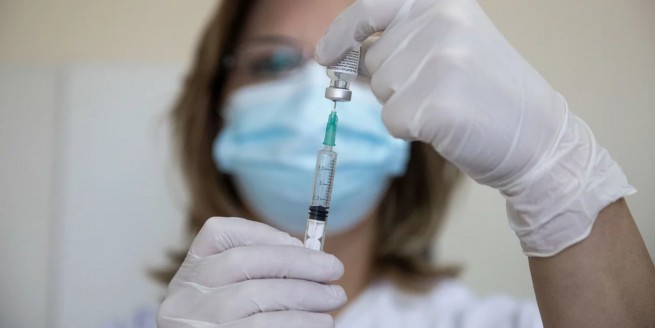 Бонус врачам за вакцинацию в частных клиниках, аптеках и на дому