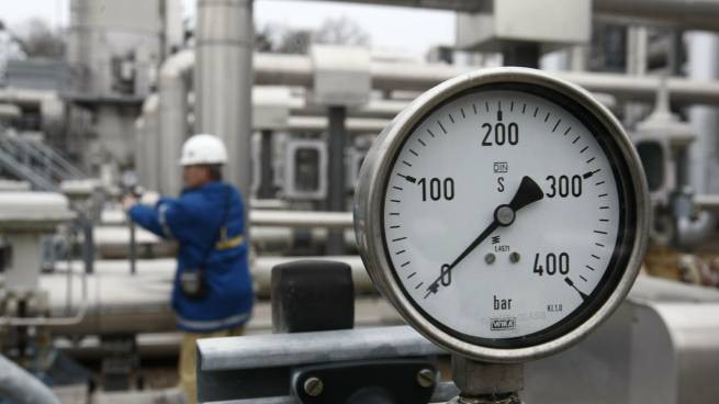 Когда «Газпром» заполнит европейские хранилища
