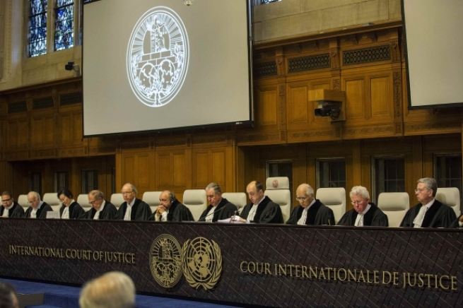 Что нужно сделать, чтобы превратить Международный суд ООН в цирк?