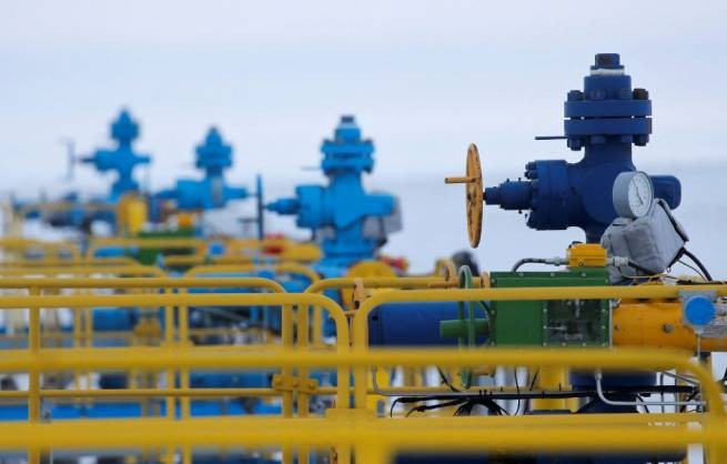 «Газпром» временно прекращает поставки природного газа в Грецию