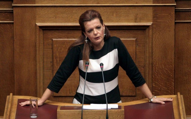 Депутат демократических левых, Мария Яннакаки