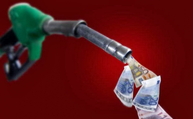 Фальсифицированое топливо: штрафы на 233 заправки в Салониках и Аттике