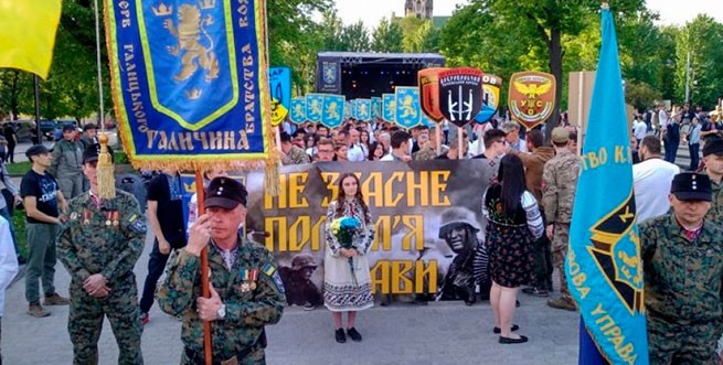 Фото: ZIK | Марш в честь дня рождения дивизии СС &quot;Галичина&quot;, Львов, 2018 год