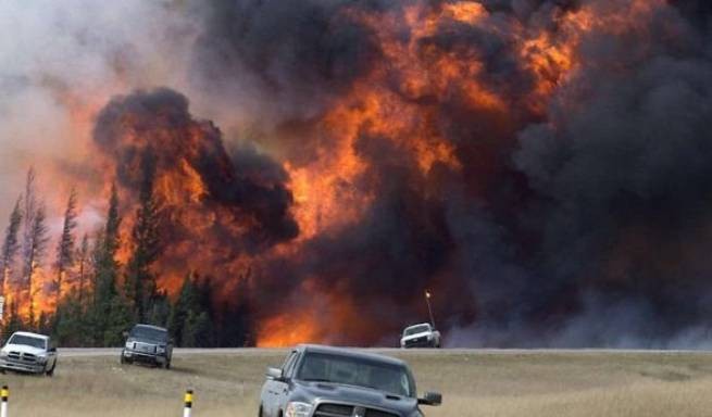 Канада: 130 лесных пожаров на фоне рекордной жары