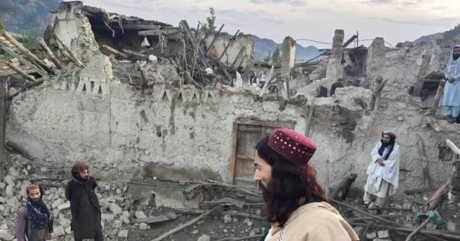 Сильное землетрясение в Афганистане, подземные толчки в Таджикистане, Казахстане и Узбекистане