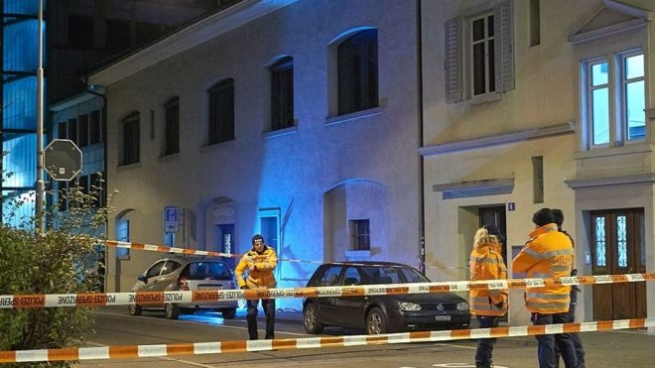 Покатилась волна насилия: В Цюрихе мужчина открыл стрельбу по молившимся в мечети