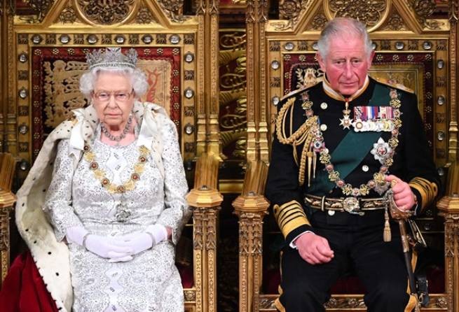 Великобритания: отречется ли Елизавета II от престола
