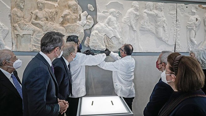 Фаганский фрагмент мрамора Парфенона вернулся в Афины из Сицилии