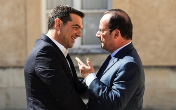 Изменить политику ЕС предложил Ципрас в Париже